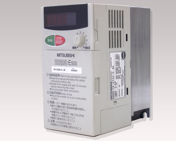 AC200V 0.4kW インバーター 三菱電機 FR-E520-0.4K [ATMP0086